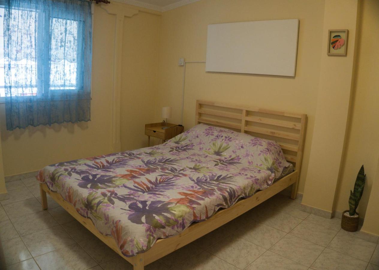 Modern Cozy Apartment In Kalamaria المظهر الخارجي الصورة