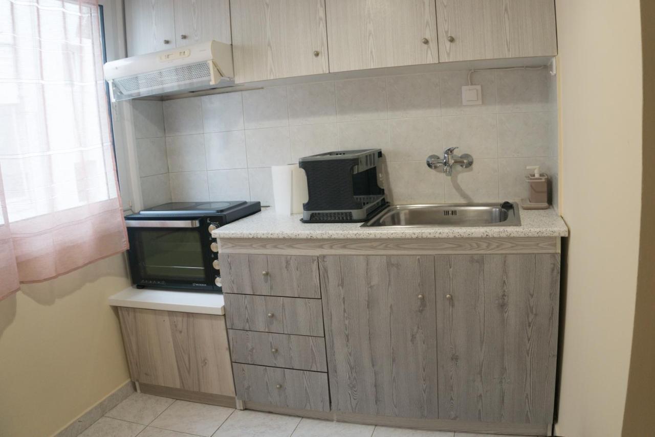 Modern Cozy Apartment In Kalamaria المظهر الخارجي الصورة